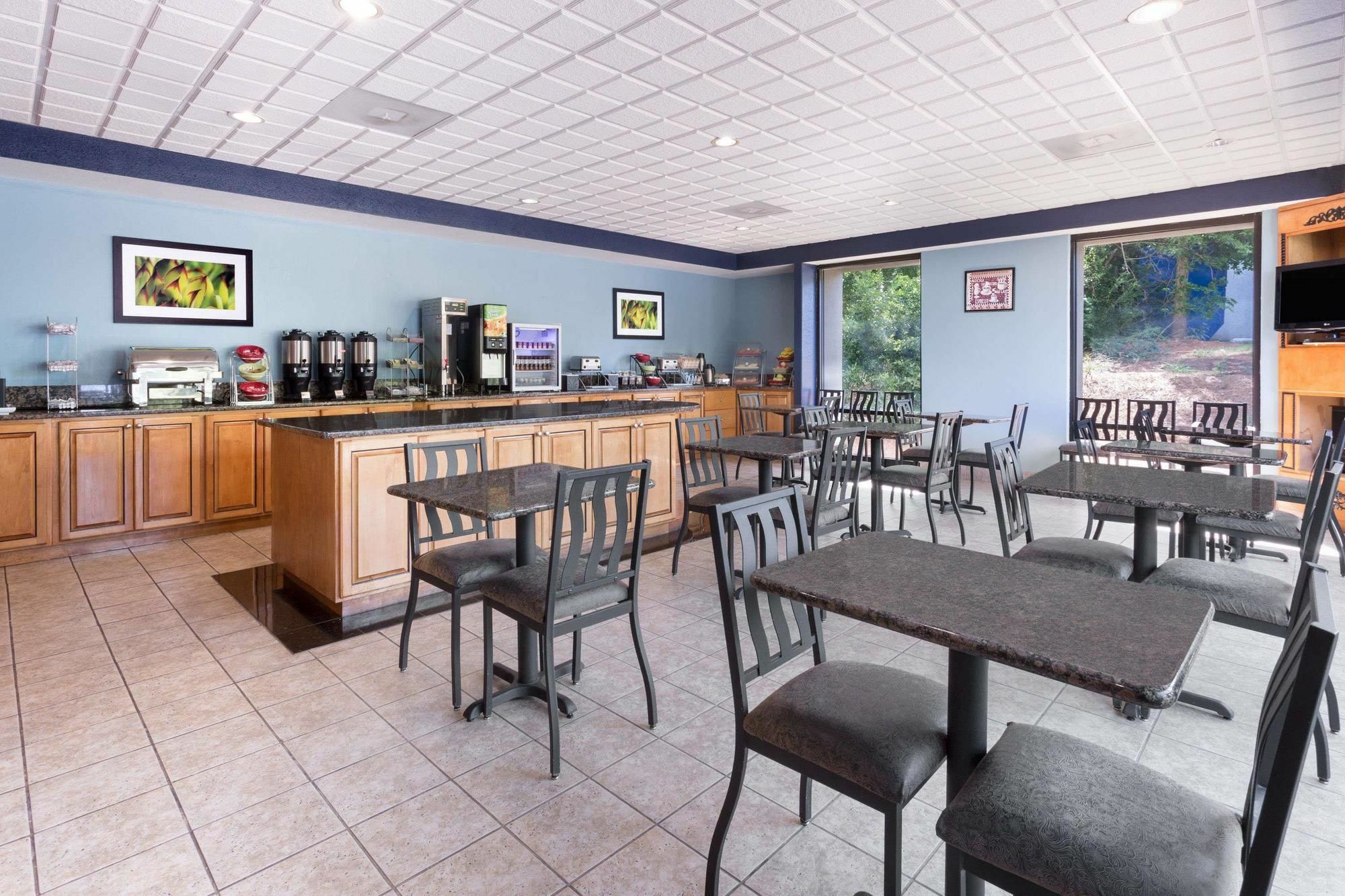 Wingate By Wyndham Athens Ga Exterior foto